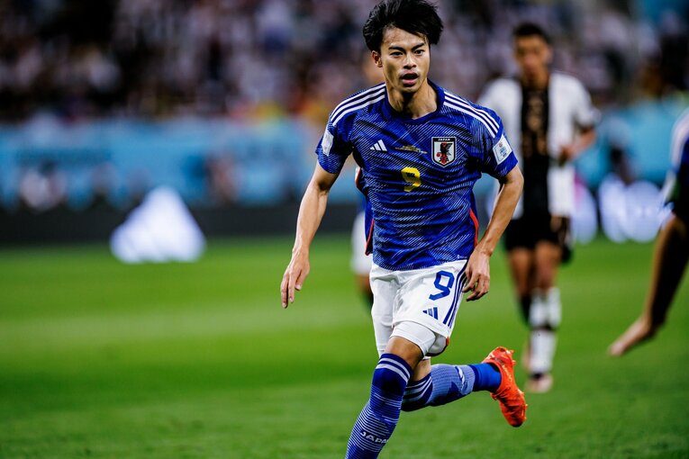 カタールW杯での三笘　©Kiichi Matsumoto/JMPA