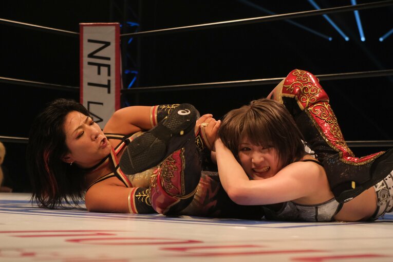 「可愛いのかと思ったら鬼やんけ」出会いから9年の決着…安納サオリを破った岩田美香のプライドの理由「スターダムはどんどん大きくなって…」(96)