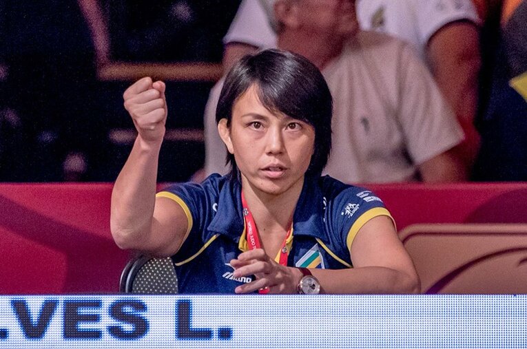 試合中、選手に声をかける藤井裕子ブラジル男子柔道監督。リオ五輪では女子代表のコーチを務め金メダルまで獲らせた凄腕指導者である。 ／ photograph by Gabriela Sabau/IJF