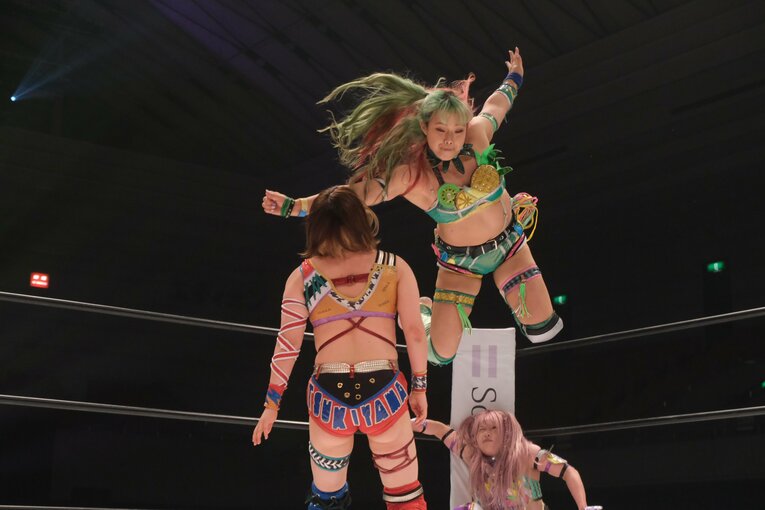 「もうプロレスやりたくない」負傷欠場中のSNS誹謗中傷…それでも人気女子レスラー・中野たむが復帰するまで「リングの上が、生きる場所」(40)