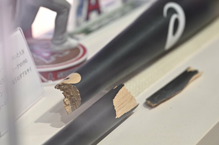 折れたバット　©Takashi Shimizu