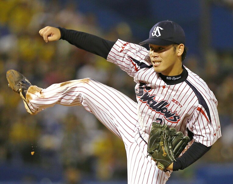 ダイナミックなライアン投法は昔も今も変わらない　©JIJI PRESS