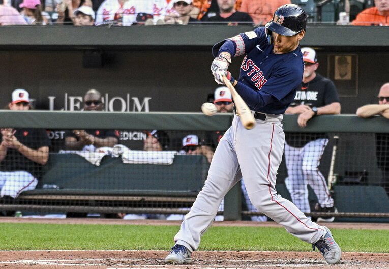 昨シーズンは140試合に出場し、リーグ5位の打率.289をマークするなど存在感を見せた吉田　©︎AFLO