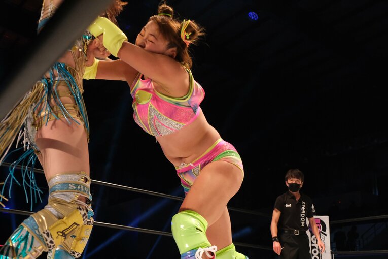 「プレッシャーも凄かったはず」フワちゃんデビュー戦で見えた“プロレスへの本気度”…師匠が明かす舞台裏「100点満点。努力の成果です」(80)