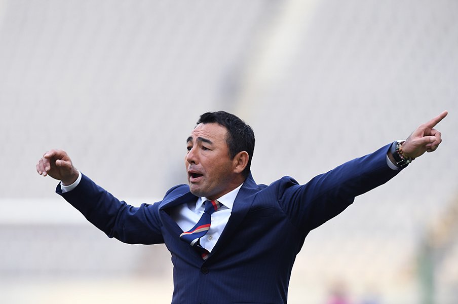 速いぞ、早いぞ長谷川トーキョー。多摩川クラシコはマンC対リバプール。<Number Web> photograph by Getty Images