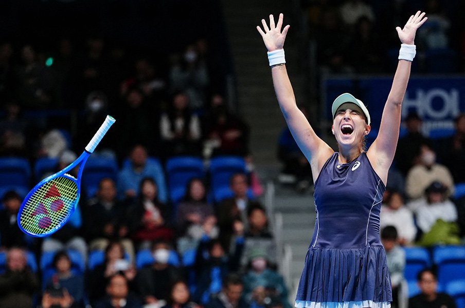 SNSでは笑顔で日本観光も……。ツアー終盤の知られざる過酷さ。