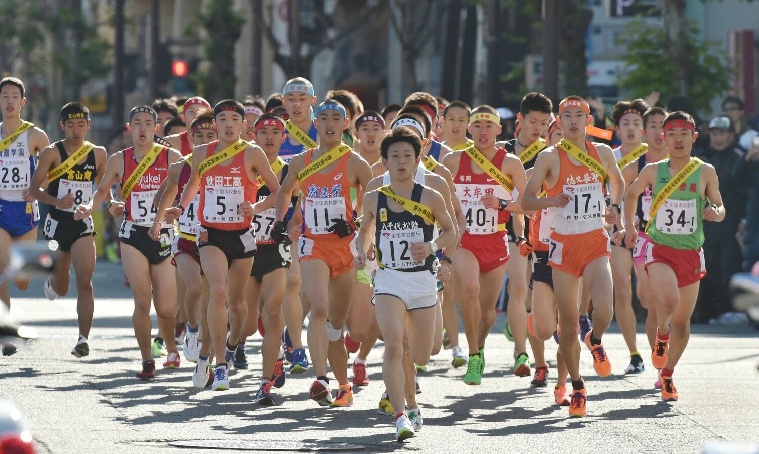 2015年の全国高駅伝。学法石川が優勝候補の大本命とされた理由は…？　©JIJI PRESS