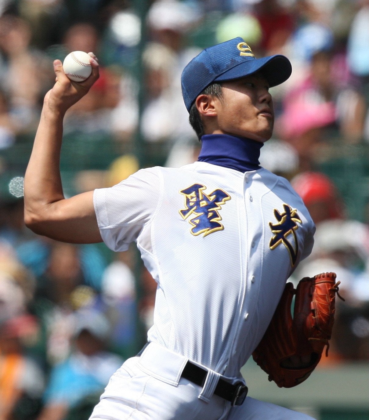 2年夏の甲子園。履正社高相手に完投勝利した歳内　©︎JIJI PRESS