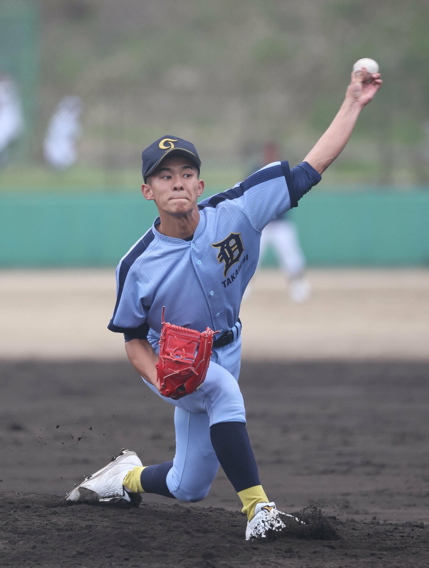 大会前から高い評判だった高岡第一の前田。最速156kmのサウスポーだ ©Asahi Shimbun