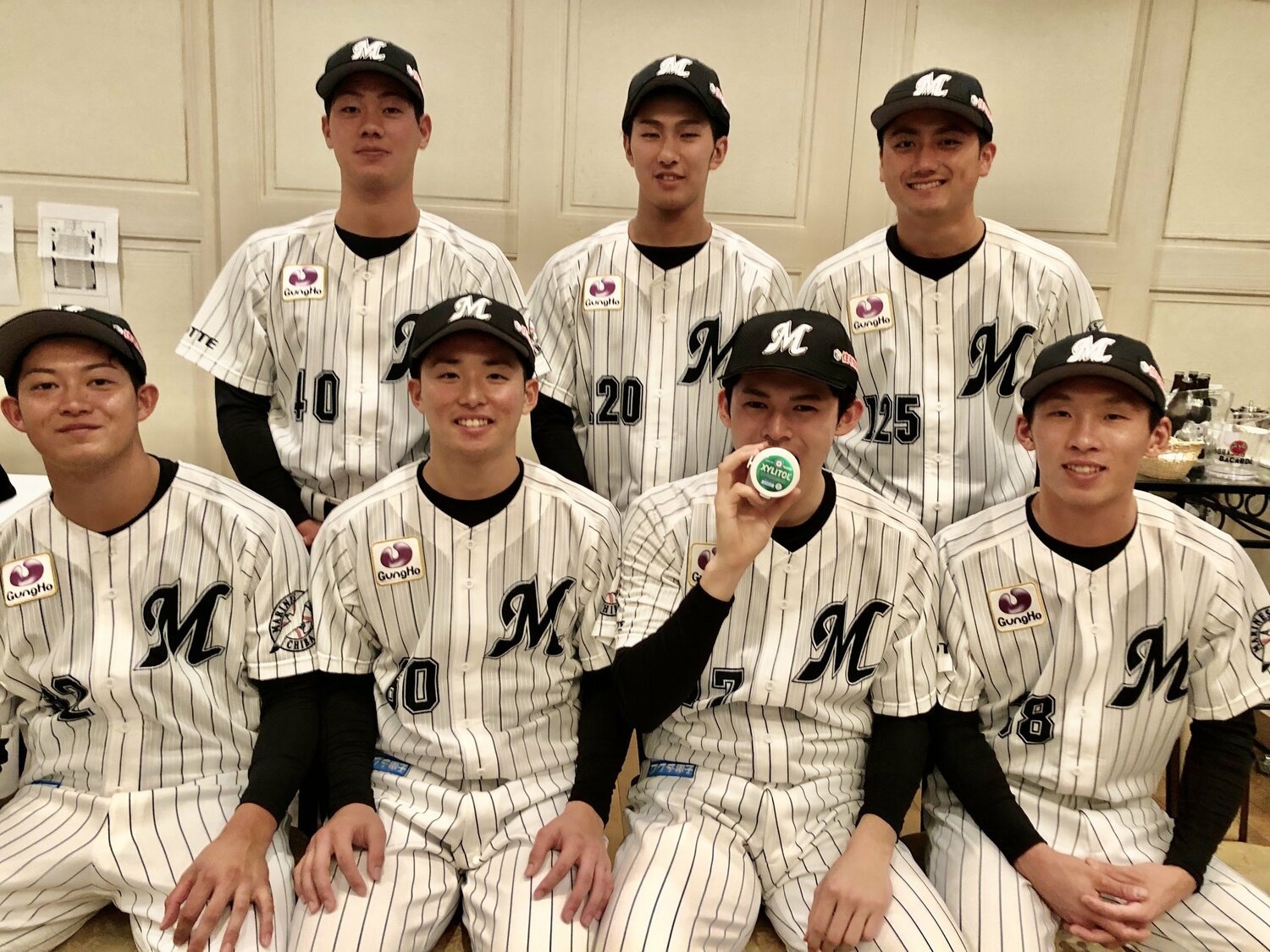 入団会見でのオフショット　©︎Chiba Lotte Marines