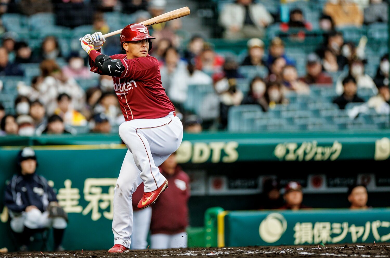 浅村には「平成生まれ初の2000安打」の期待がかかる　©Kiichi Matsumoto