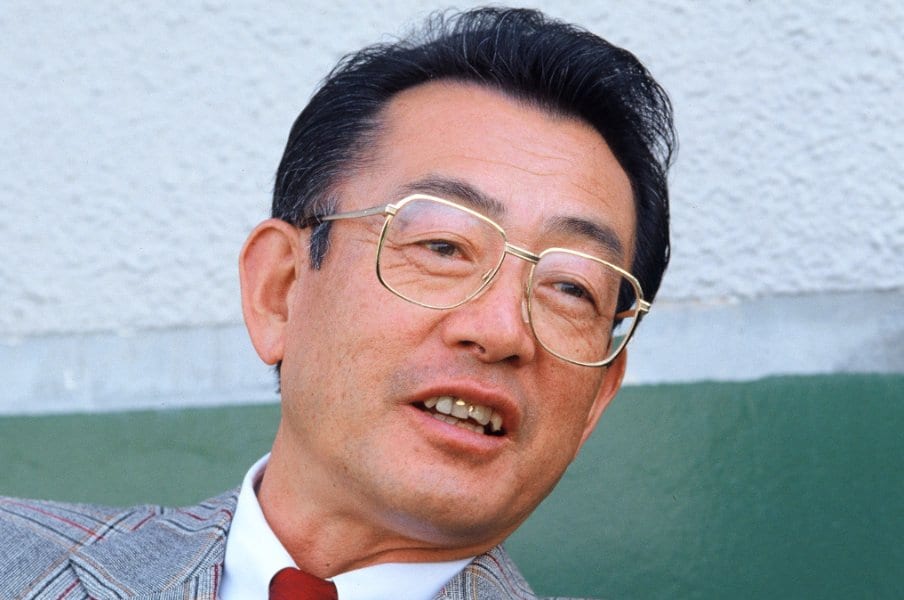 広岡達朗の長女が重要証言「あんな偏食家はいません」じつは『タブチくん』も読んでいた“やさしいパパ”の素顔「あえてヒールのようにふるまった」＜Number Web＞ photograph by BUNGEISHUNJU