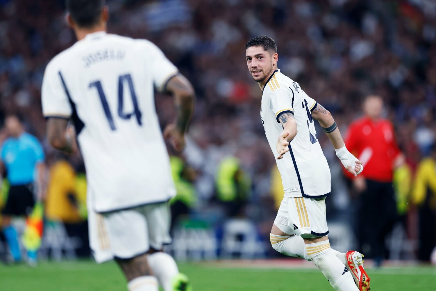 衝撃的なミドルを叩き込んだバルベルデ