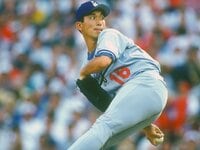 殿堂入りに9年かかった斎藤雅樹。無口、背筋、そして伝説の10.8。 - プロ野球 - Number Web - ナンバー