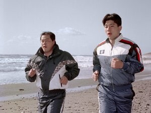 1994年、自主トレをともにする佐野重樹と野茂。のちにトラブルを起こしてしまった後悔、そして94年の真相を佐野が語った