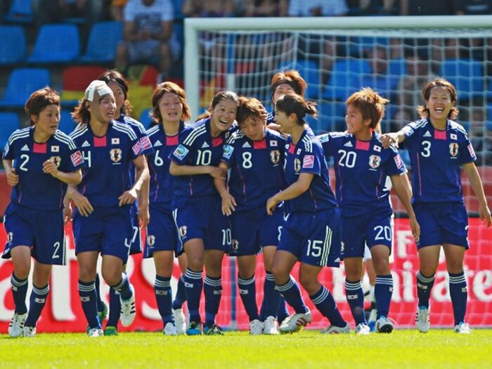 女子W杯グループ1位突破の鍵は、安藤、永里、大野の“トライアングル”。<Number Web> photograph by Getty Images