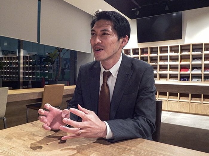 最強東福岡のCBは今、ビール営業中。千代反田充が思う「選手権」の魔力。<Number Web> photograph by Kohei Kikuchi