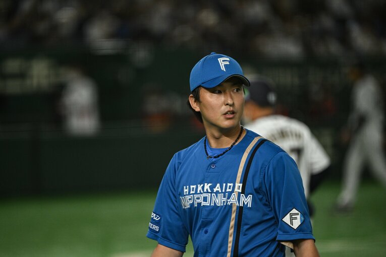 １イニングを投げた石川直也　©Nanae Suzuki