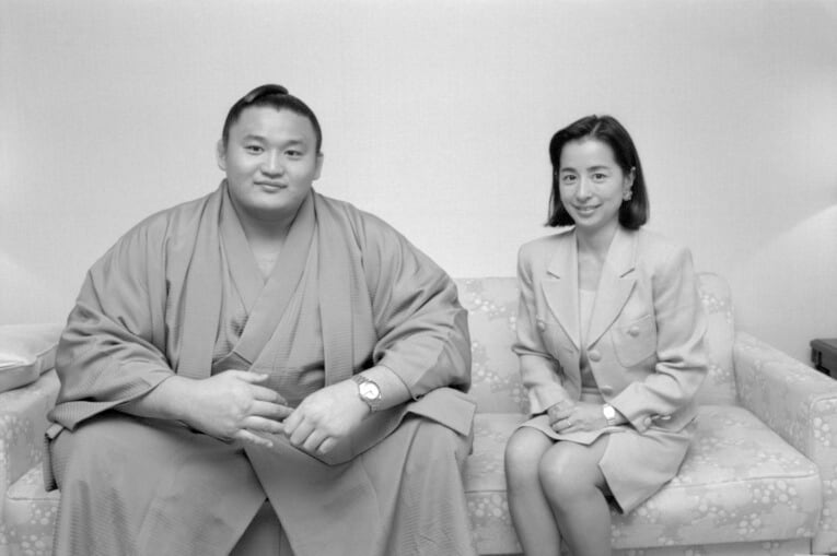貴乃花（1994年撮影）、阿川佐和子さんとの対談で　©BUNGEISHUNJU