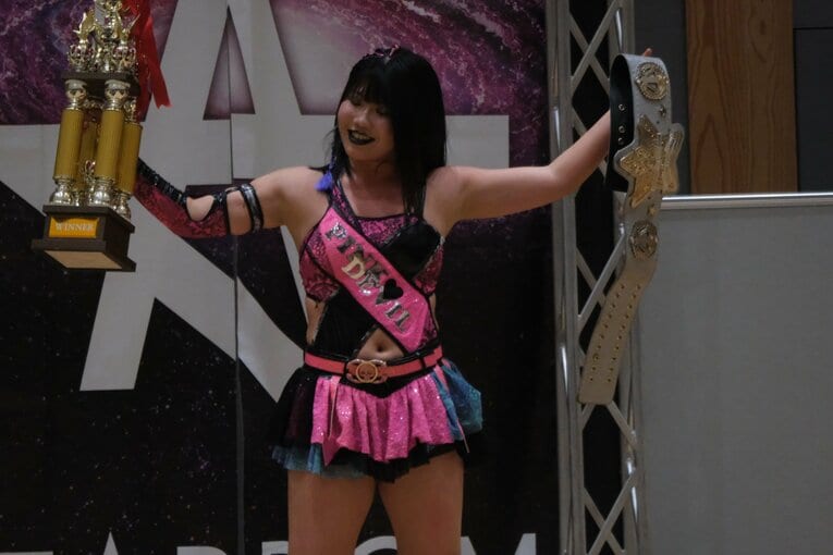 学級委員長も務めた「高校生レスラー」 吏南（17歳）がタイトル戦で見せた“肩書き以上の可能性”…来春の卒業後はプロレス専念へ(63)