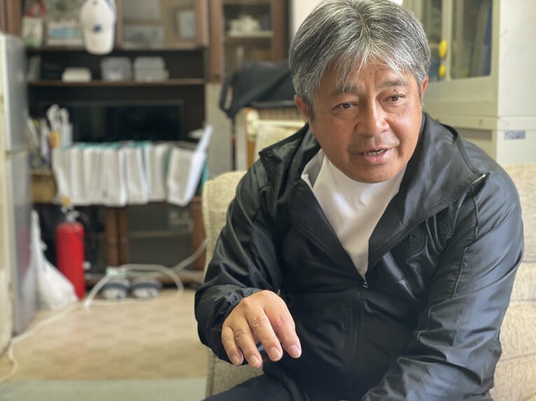 2025年4月撮影、京都廣学館高校コーチ　©︎NumberWeb