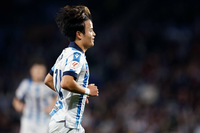 久保→オヤルサバル→メリノでゴールを奪うと……　©Daisuke Nakashima