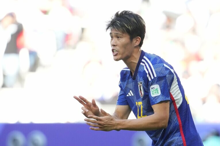 リーダーシップを発揮した冨安健洋はさらなる成長を誓った　©Masashi Hara