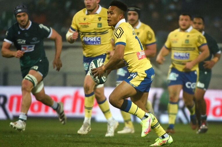 クレルモンで2年目のシーズンを戦う松島幸太朗。第13節を終えた時点でリーグ8位につけている ／ photograph by AFP/AFLO