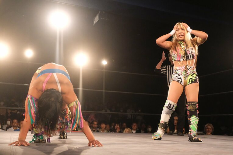 「あんまり胸を張って言えなくて…」悩んでいたAZMを受け入れた“5人のお姉ちゃん”との話…キャリア10周年「クソガキ全開で（笑）」(37)