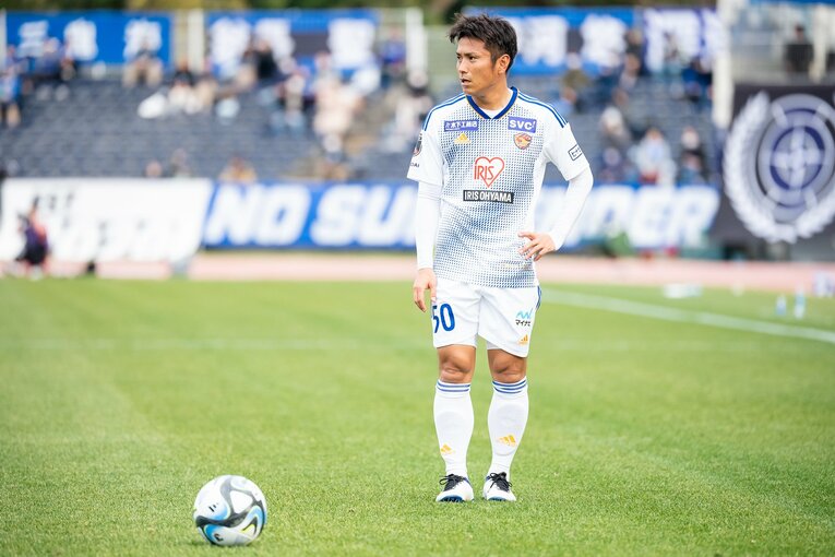 昨シーズン、ベガルタ仙台に加入した遠藤康。故郷のクラブでプレーすることに運命を感じている　©︎Miki Sano