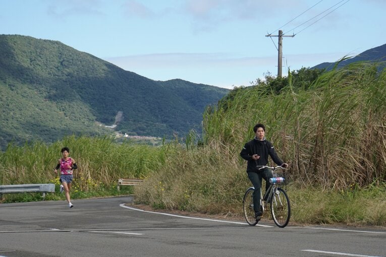 【1月の鹿児島合宿の様子…吉居大和＆徳之島ののカット集】©Number Web