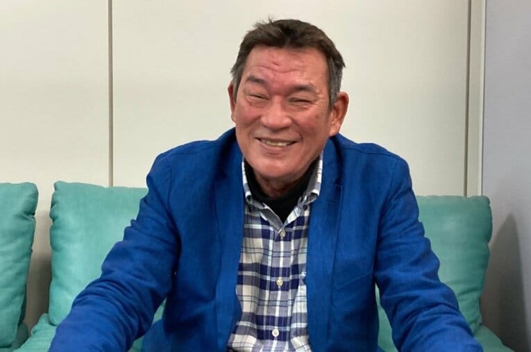 現在は毎朝5時起きで工事現場監督として働く元阪神・マイク仲田の半生に迫る ／ photograph by Number Web