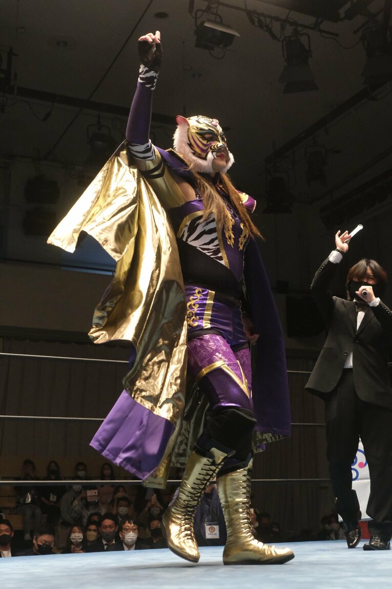 試合後“初肉声”は「悔しい」 タイガー・クイーンが6連勝も“必殺技なし”の大苦戦…好敵手たちとの“再戦”が今後のカギに？(28)