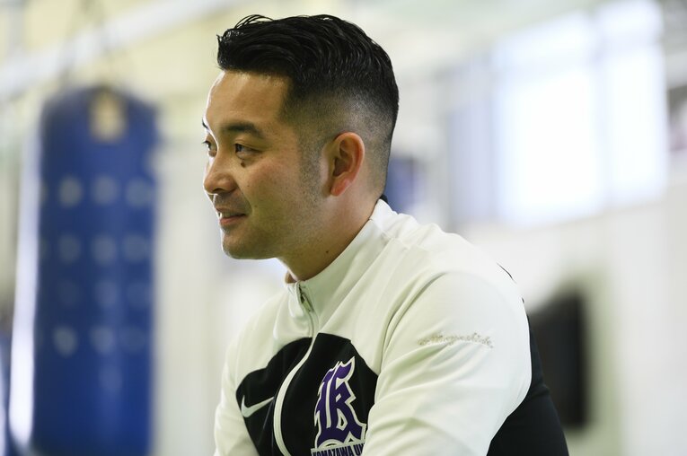 インタビューに応じる林田太郎　©Hirofumi Kamaya