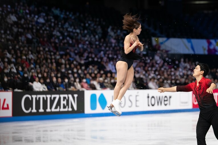 りくりゅうがGPファイナルで見せた美しい演技　©Asami Enomoto