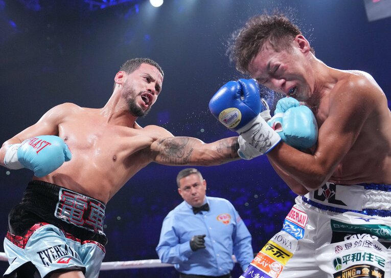 井上尚弥と同じ大橋ジムの清水聡を5回TKOで破ったロベイシ・ラミレス　©Naoki Fukuda