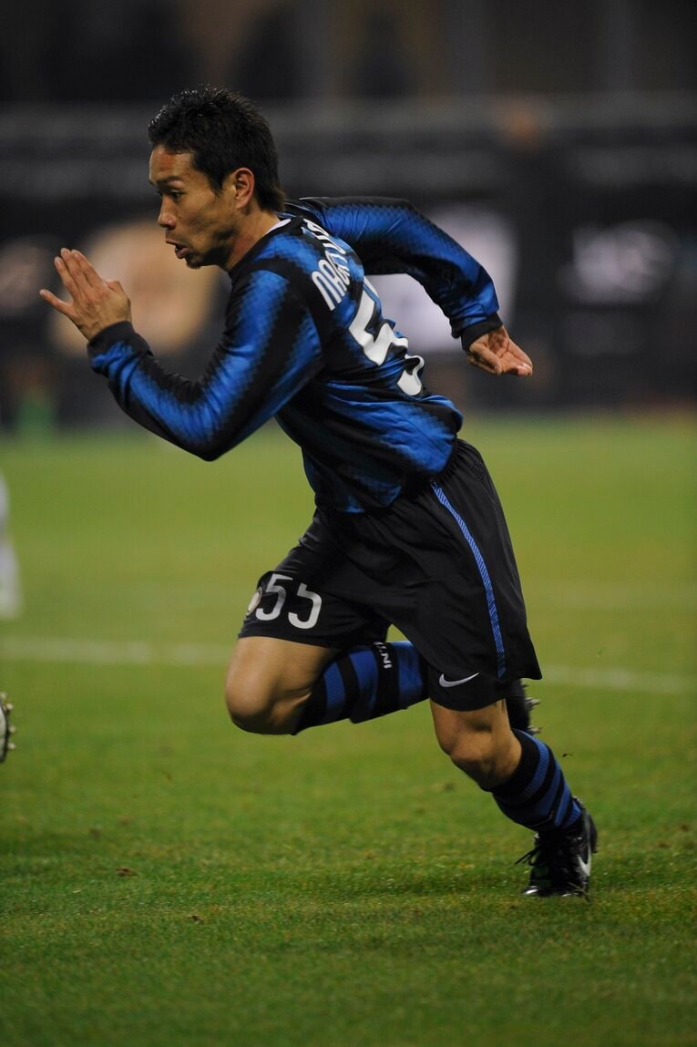 インテル時代の長友　©Sports Graphic Number