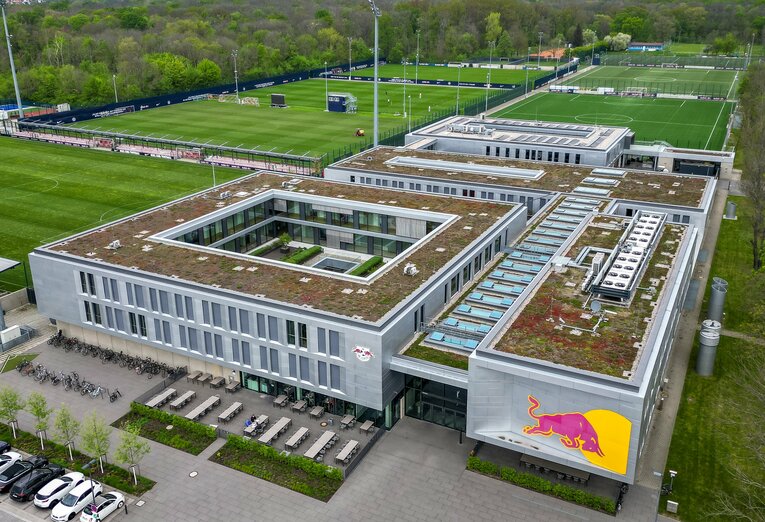 レッドブル資本によって整備されたRBライプツィヒの広大なトレーニング施設　©Getty Images