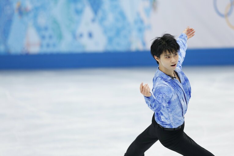 フェルナンデスが印象に残っているプログラムとして挙げた「パリの散歩道」（ソチ五輪SPの演技）　©JMPA