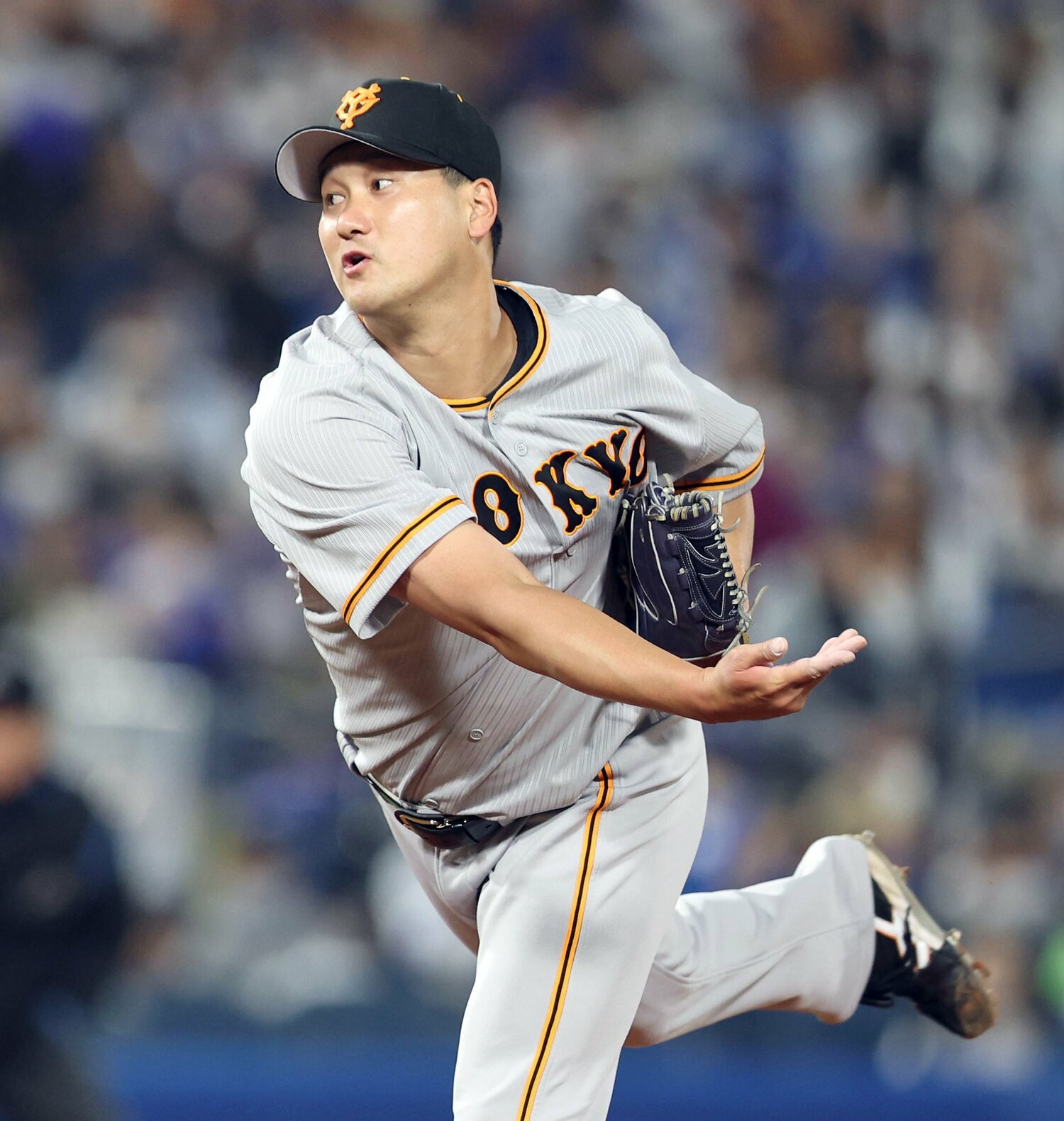 横浜スタジアムで登板した三上　©Sankei Shimbun