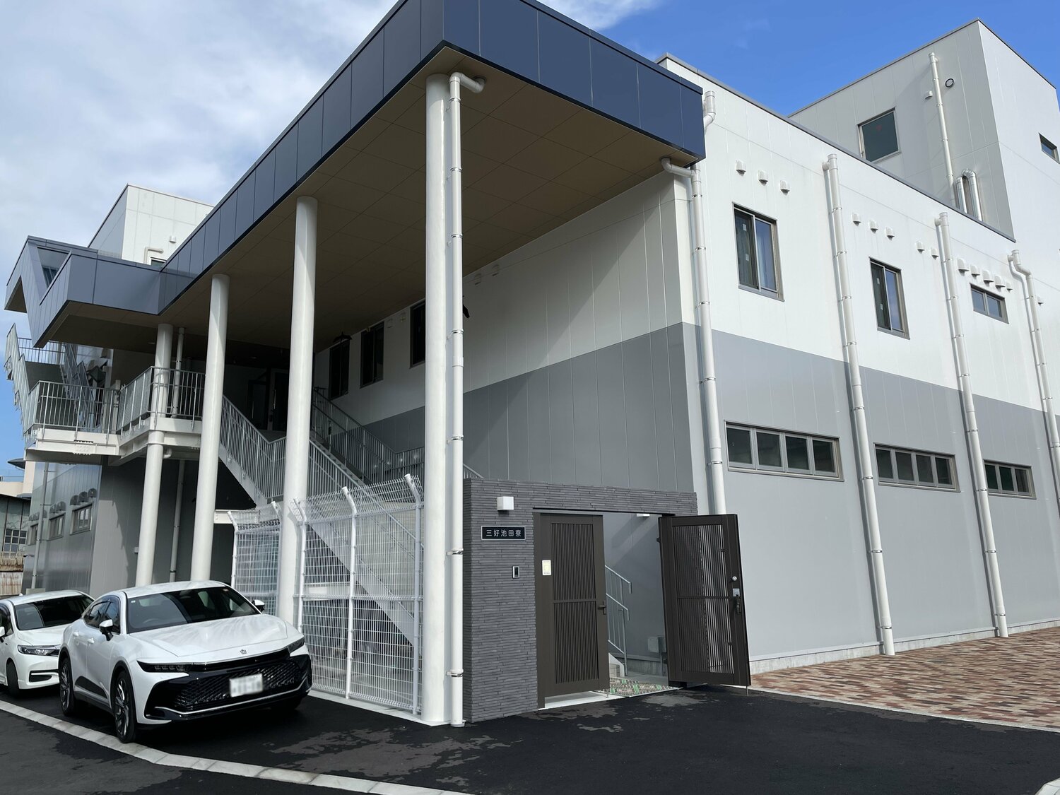 今年1月に新設された全部屋個室の「三好池田寮」。池田高から歩いて3分の場所にある ©NumberWeb