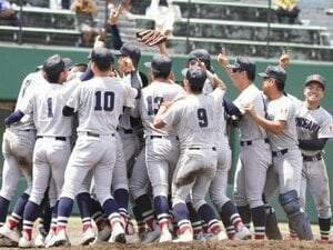 《高校野球》神奈川はいつも完売？ スカウトも見る“地方大会のパンフレット” 充実の出来は新潟と長崎、大阪は…