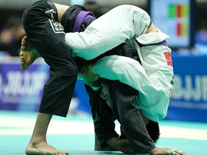 <Zoom in SPORTS>SCENE1「理由なき反抗」