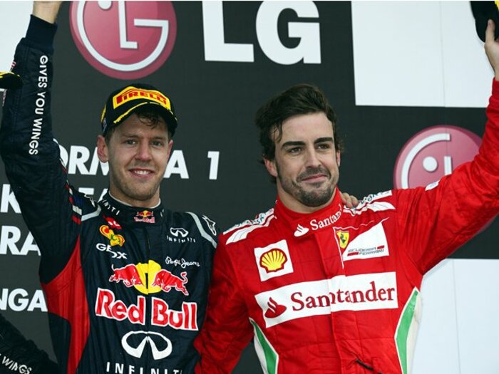 ラスト4戦で首位交代。戴冠のカギは予選にあり。～ベッテル対アロンソ、F1王者は～＜Number Web＞ photograph by Hiroshi Kaneko