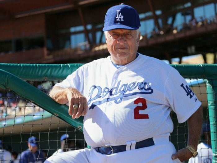 【追悼】トミー・ラソーダが明かしていた「私の息子」野茂英雄との“寿司とパスタ”、ノーヒッターの思い出＜Number Web＞ photograph by Getty Images