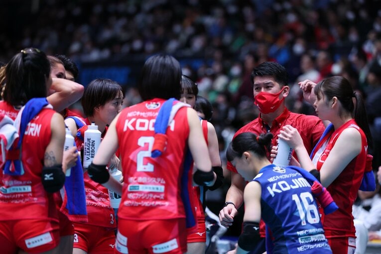 NECレッドロケッツ川崎を率いる金子隆行監督　©︎NEC RED ROCKETS KAWASAKI