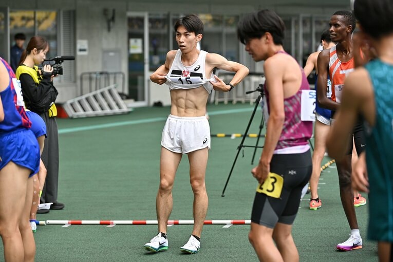 関東インカレ2部5000mで国立大勢唯一の出場となった一橋大4年の有川紘樹　©Takashi Shimizu