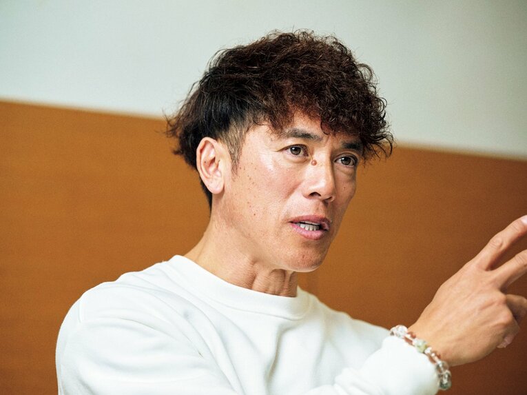 ショートの「秘密」について語る松井　©︎Yuki Suenaga