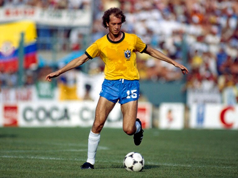 1982年7月5日、2次リーグ・グループCでイタリアと対戦するブラジルのファルカン　©Getty Images