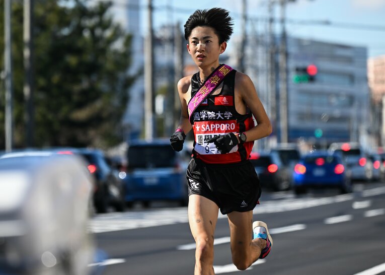 1年時の箱根は復路のエース区間である9区で区間2位。当時から長い距離への適性を見せていた　©Nanae Suzuki